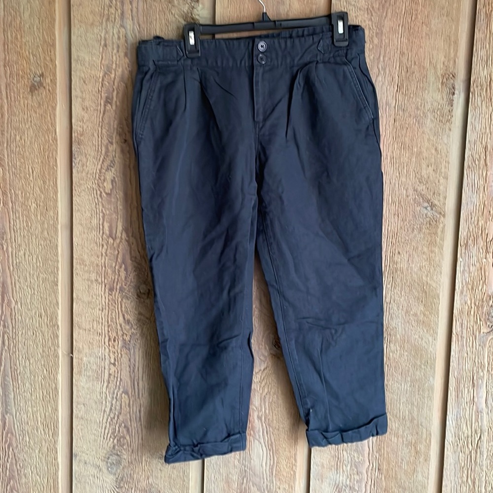 Joes Jeans Navy Capri’s size 29
